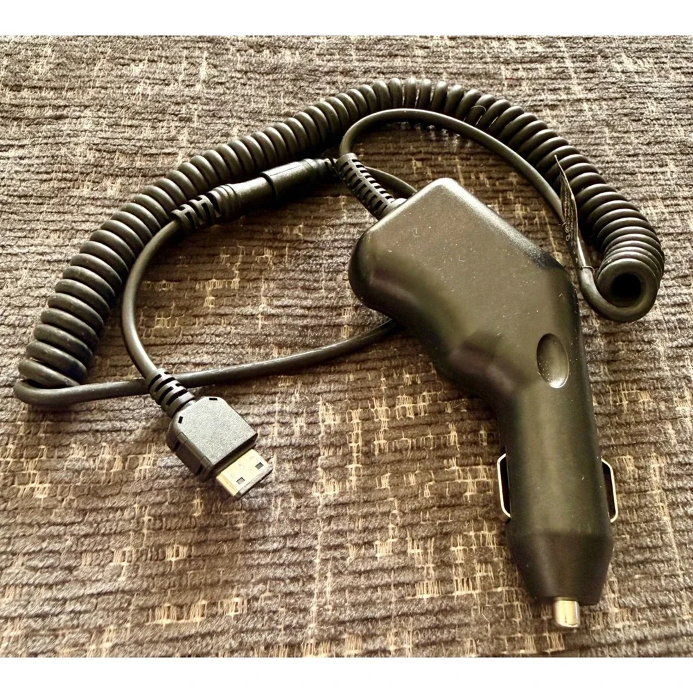 onn Car Charger ONA12WI067 *NOT TESTED* Coiled Vehicle Power Adapter 5V 0.6A